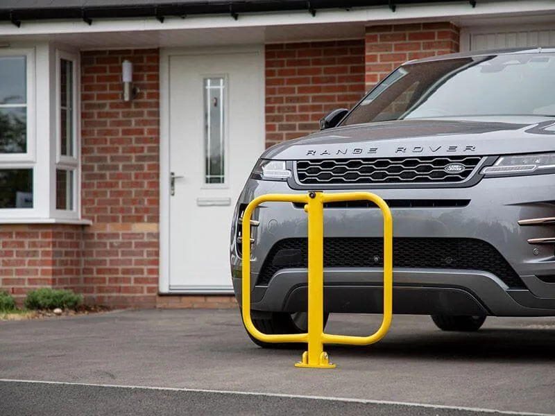 Heavy-Duty Fold-Down Post driveway bollard